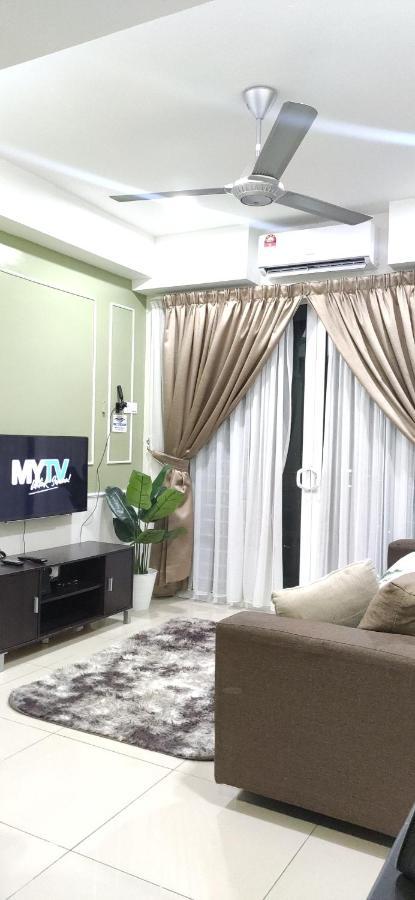 Dperdana -Dinies Pool,Wifi, Centre Of Kota Bharu, 4-5 Pax Apartment Екстериор снимка