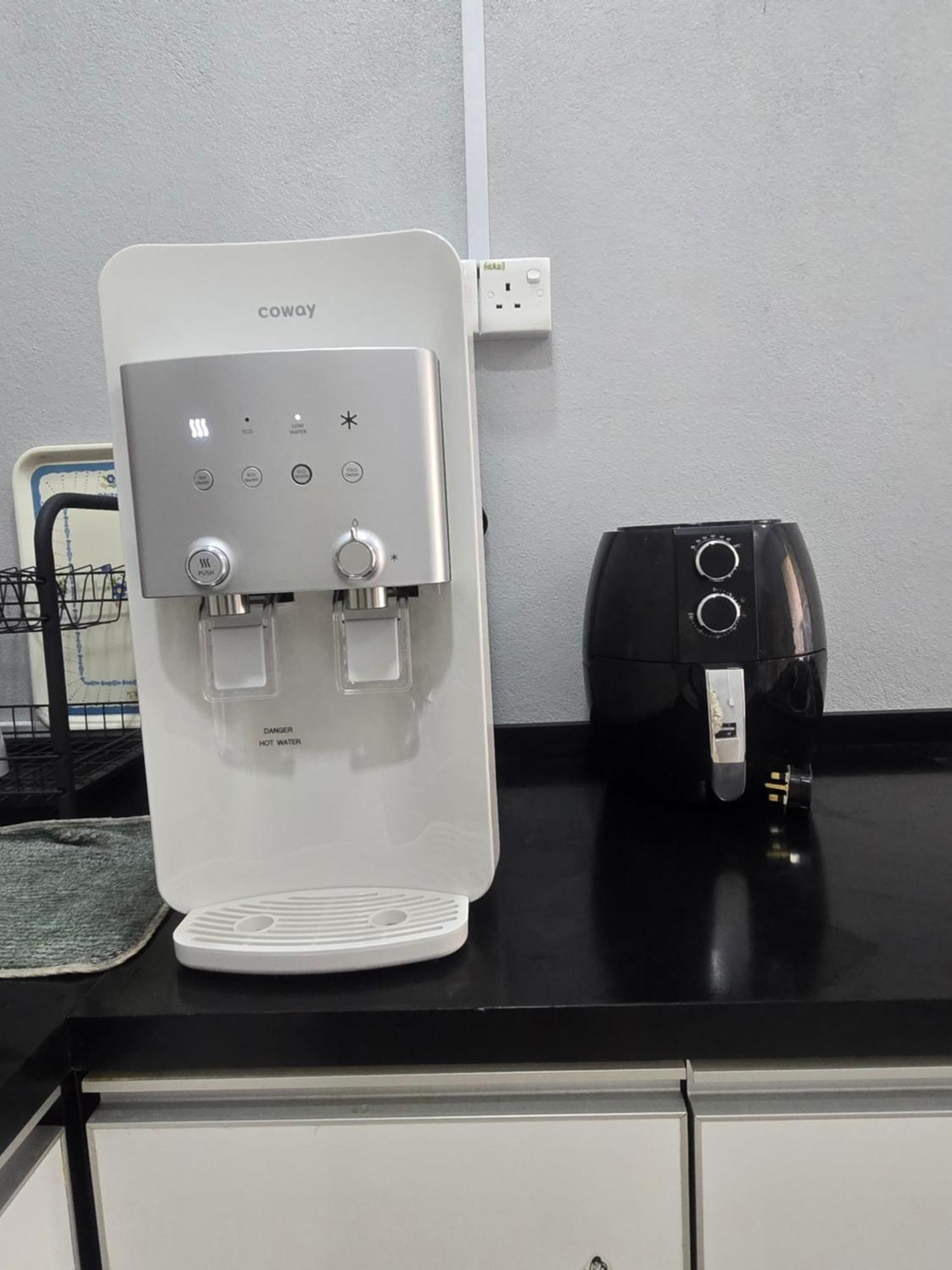 Dperdana -Dinies Pool,Wifi, Centre Of Kota Bharu, 4-5 Pax Apartment Екстериор снимка