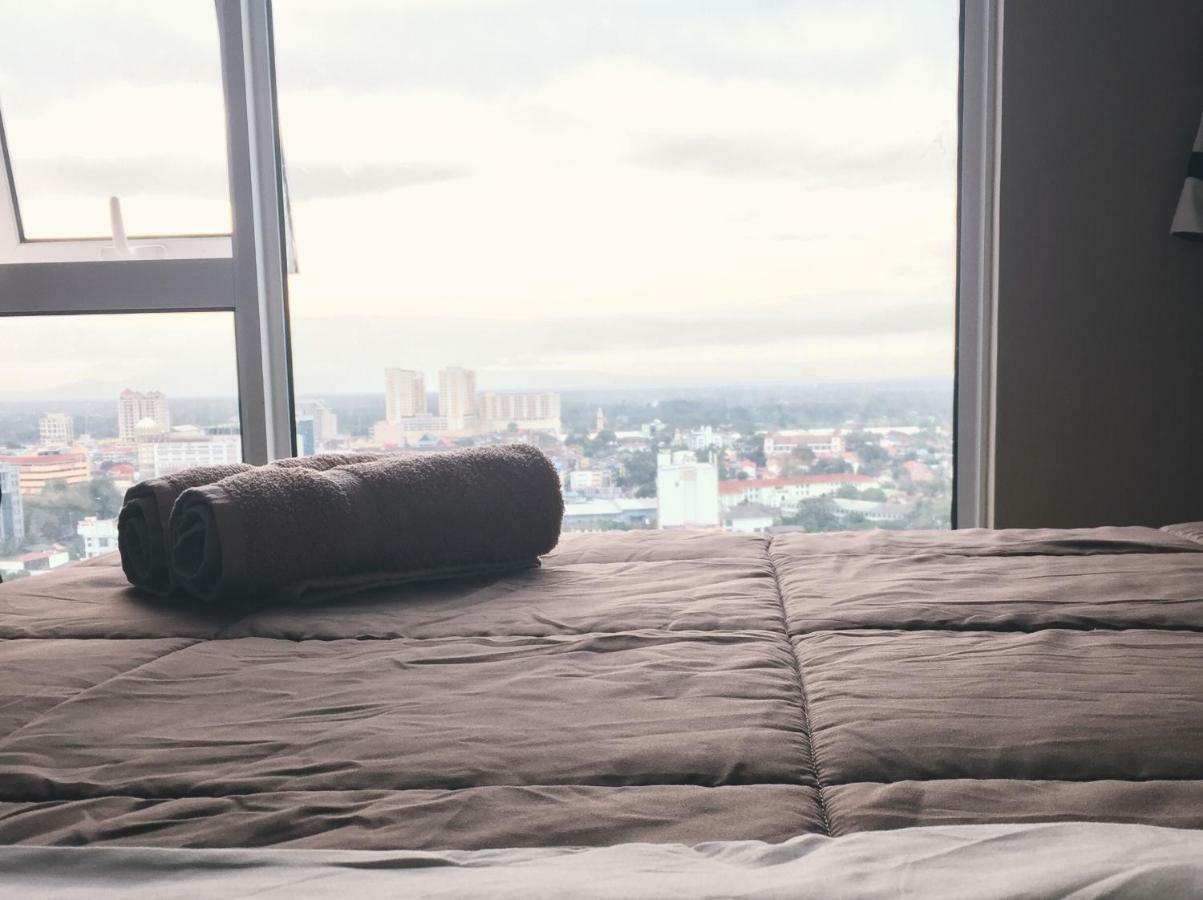 Dperdana -Dinies Pool,Wifi, Centre Of Kota Bharu, 4-5 Pax Apartment Екстериор снимка
